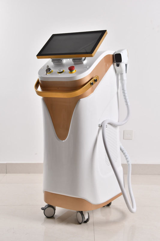 Medizinischer Hochleistungs-Diodenlaser mit Kühlkopf